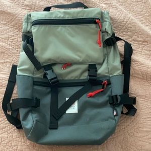 TOPO Designs Rover pack classic